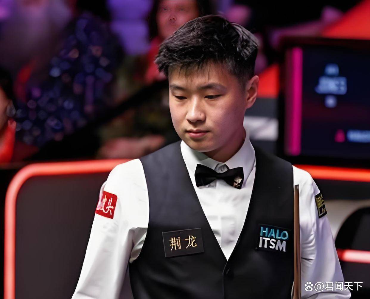 略背景下 略背景下