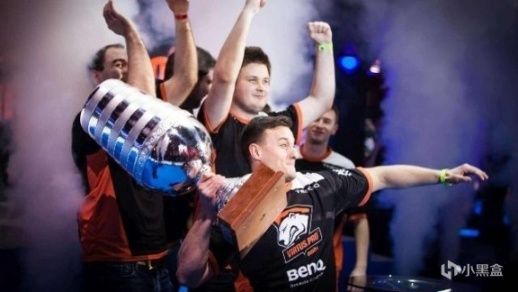 封锁袋口 封锁袋口