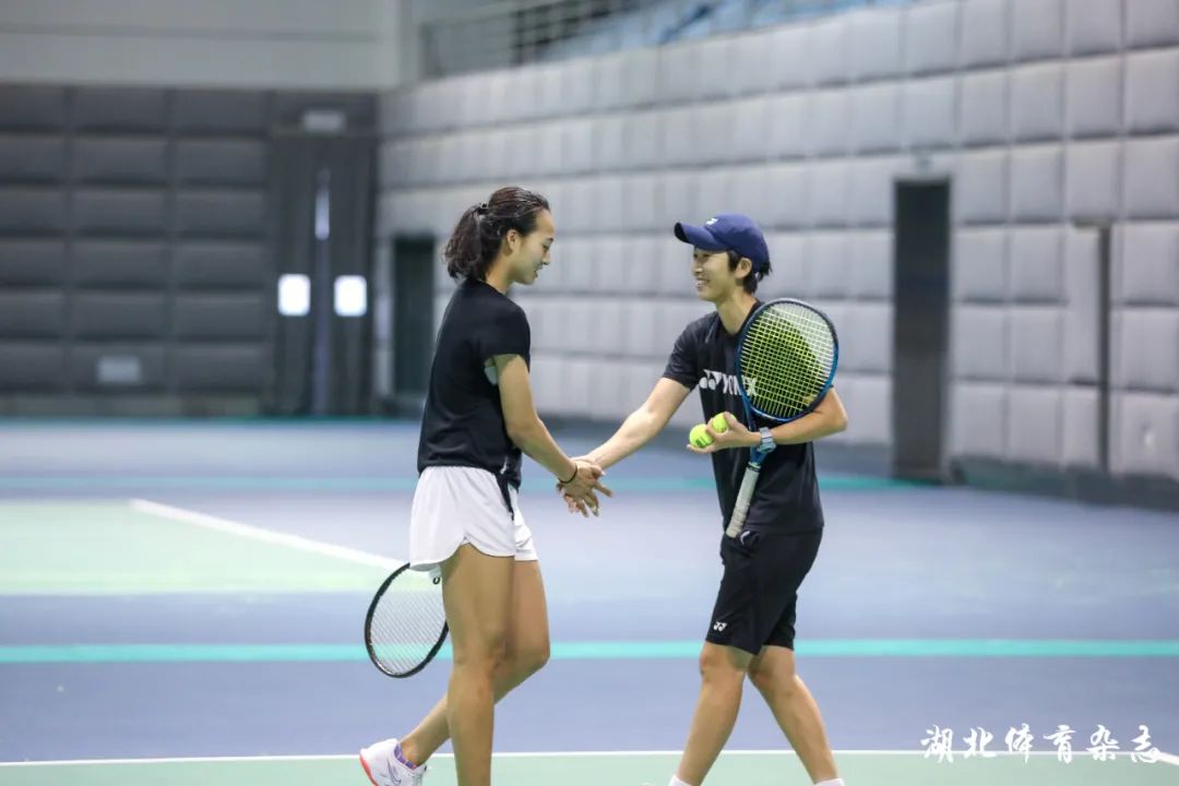 应湿热与昼 应湿热与昼